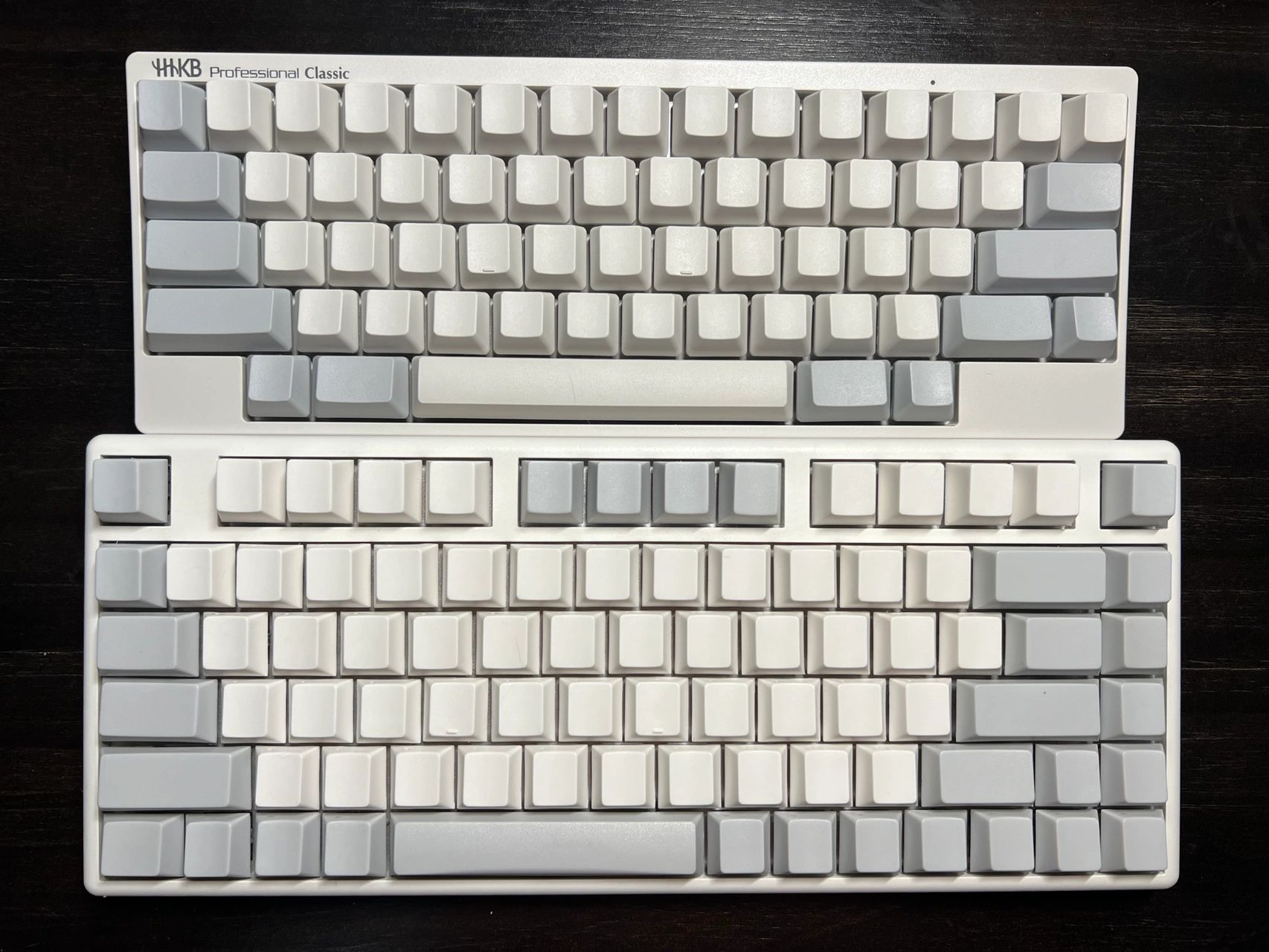 Comparing HHKB Classic and Niz Plum 35g Hands-On