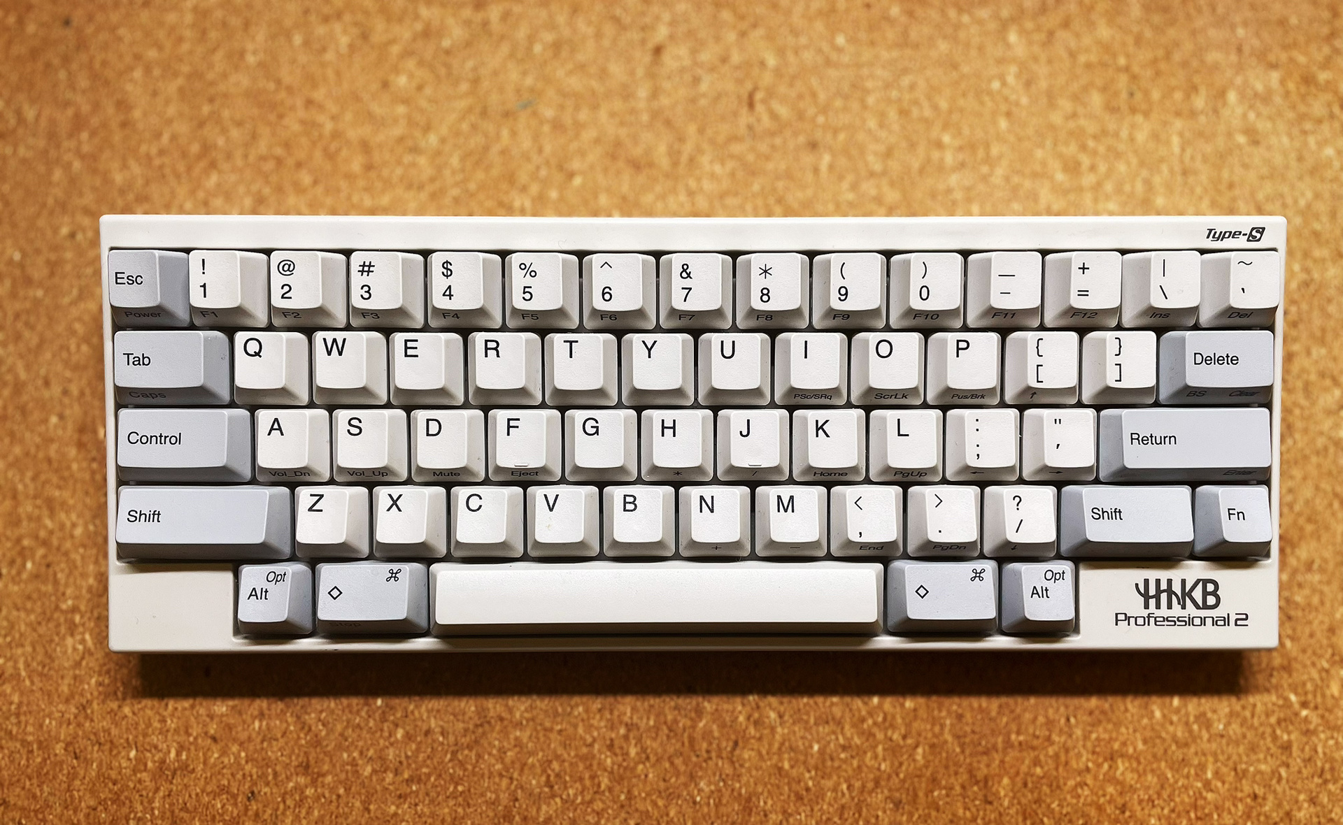 Eh? Why is your old version of HHKB still wired