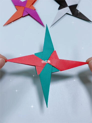 10-Second Dart Tutorial: Easy & Attractive Origami Dart Guide