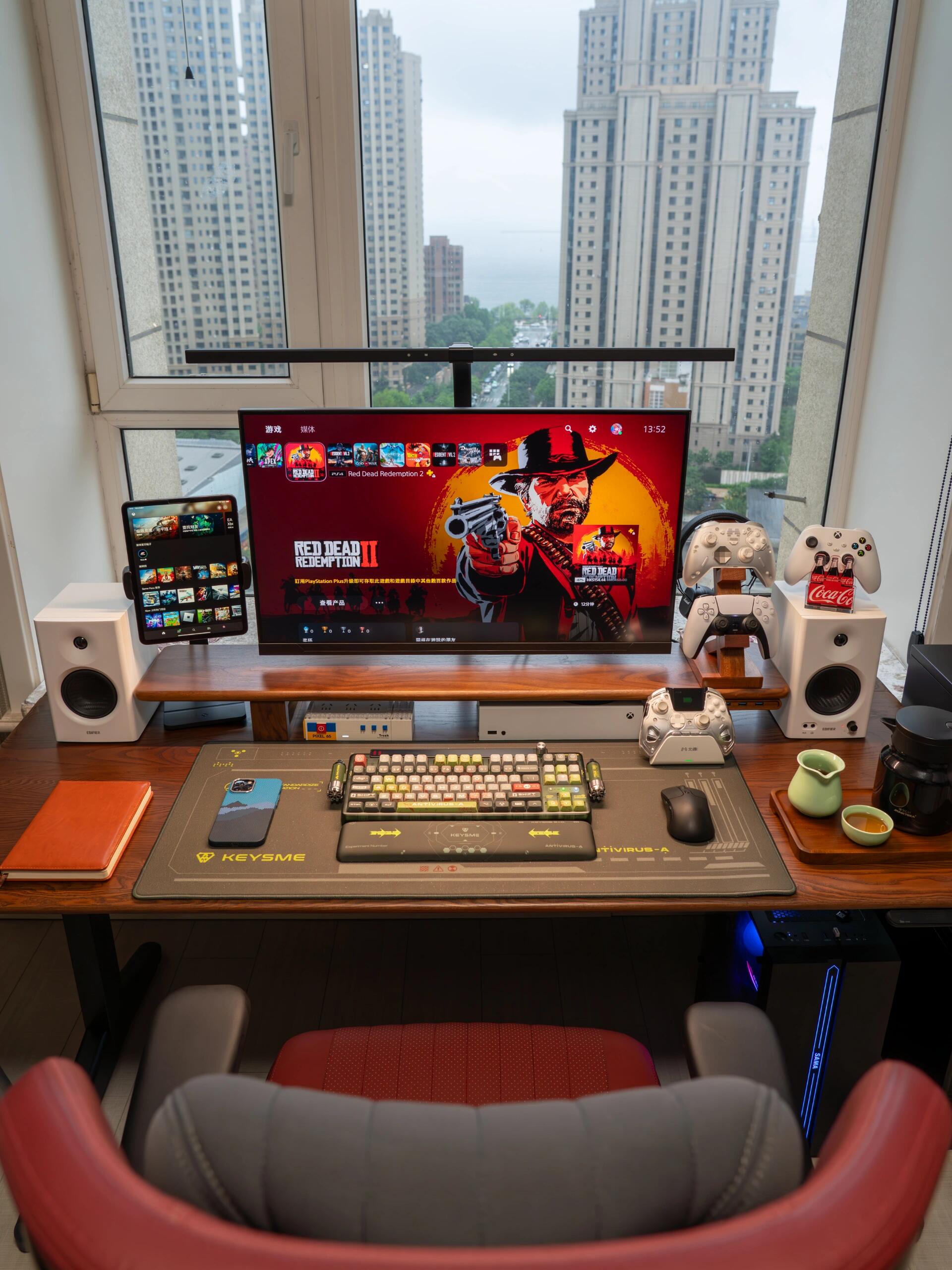 Rainy Day Indoor Gaming and Relaxation: Enjoying My New Keyboard