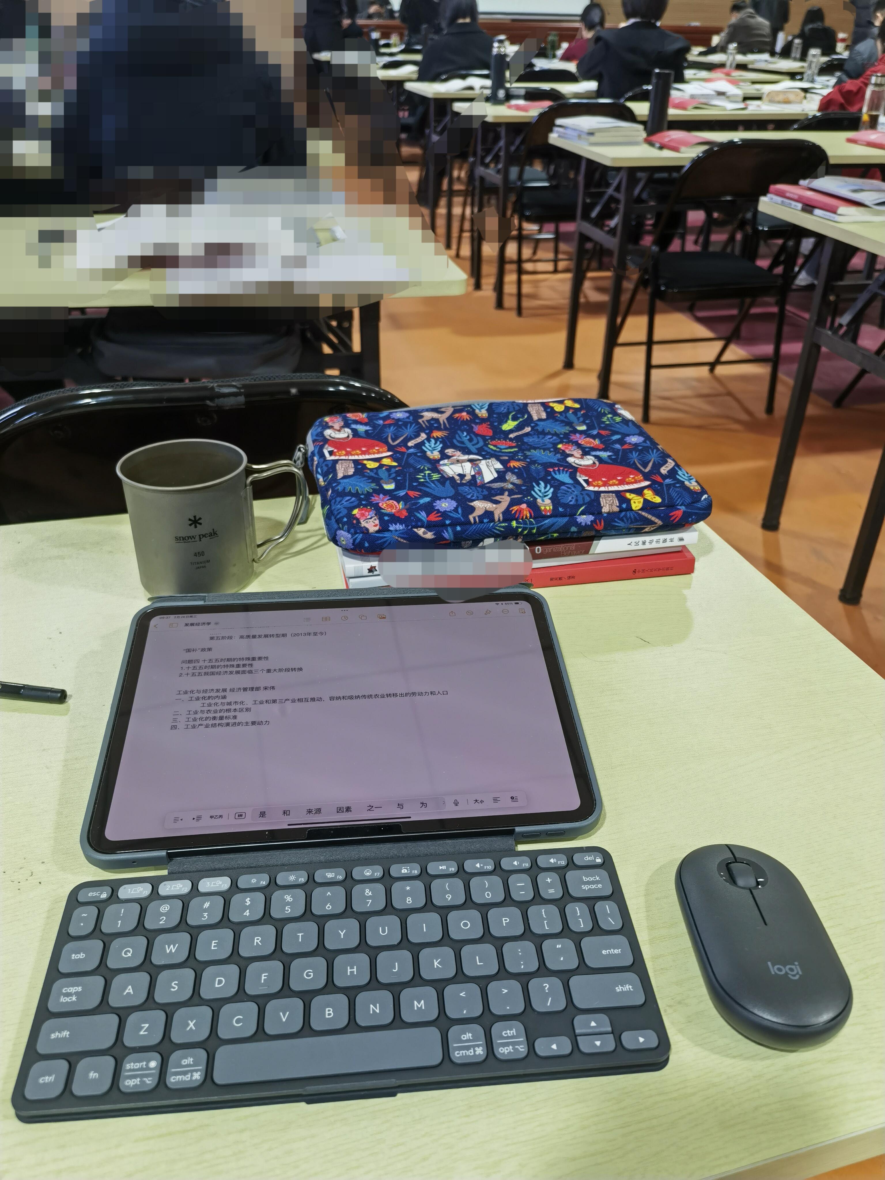 Why This iPad Pro M4 Keyboard Case Beats the Magic Keyboard