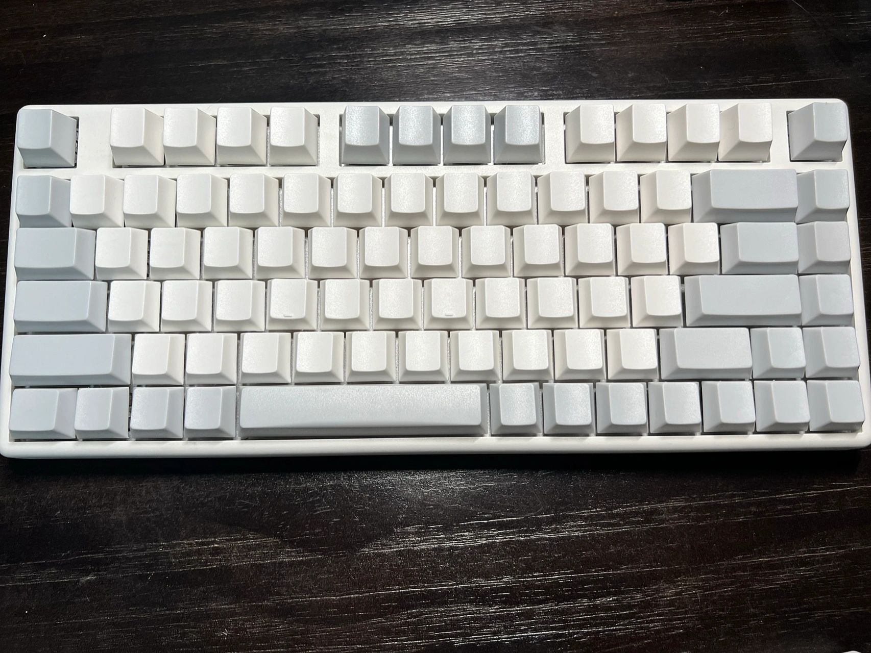 Comparing HHKB Classic and Niz Plum 35g Hands-On