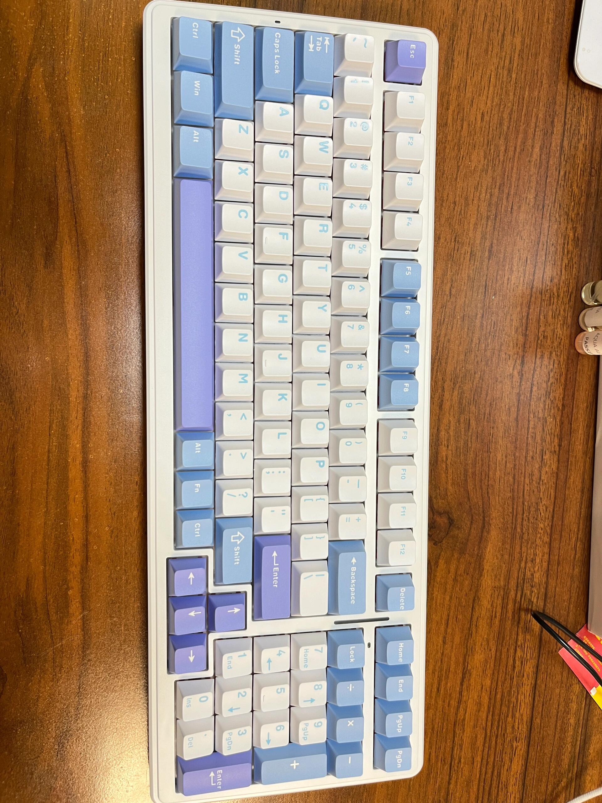 GS3 104T vs VGN S99: Office Girls' Keyboard Review and Comparison