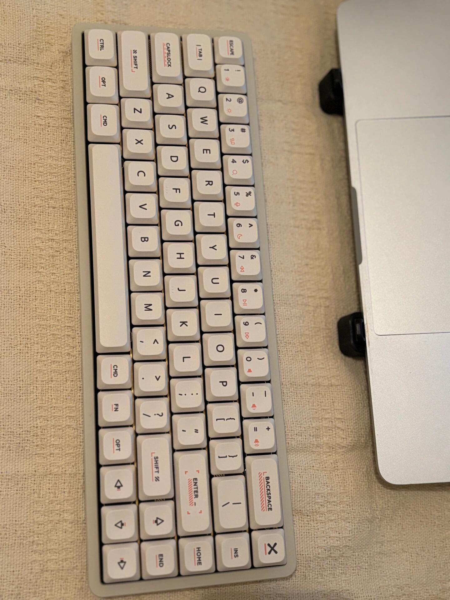 Lofree Xiaoshun vs iQunix MG65 vs NuPhy Air75 V2: Hands-On Review of Popular Low-Profile Keyboards