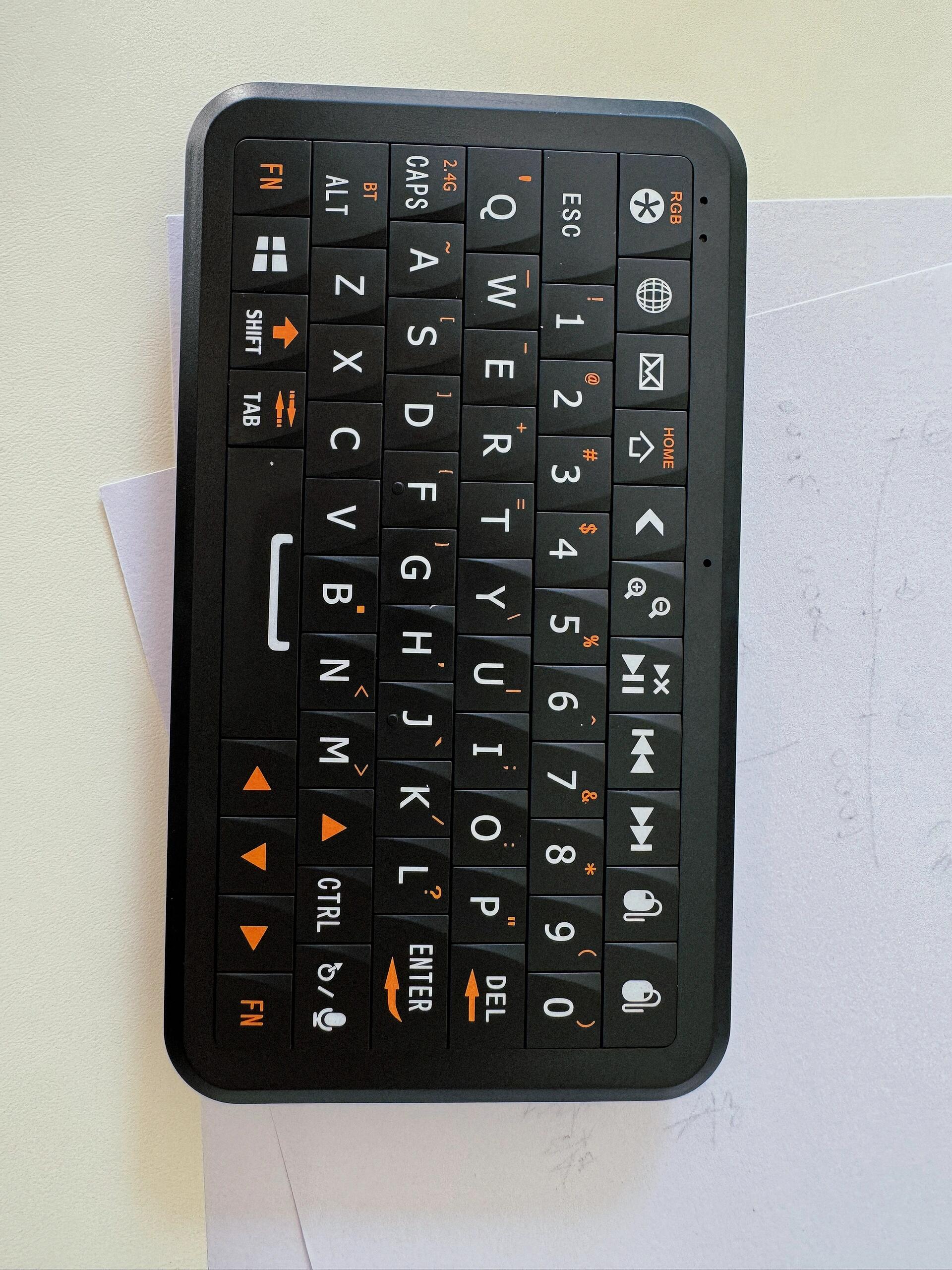 Best Portable Handheld Keyboard for iPad Mini 7 and Mobile Devices
