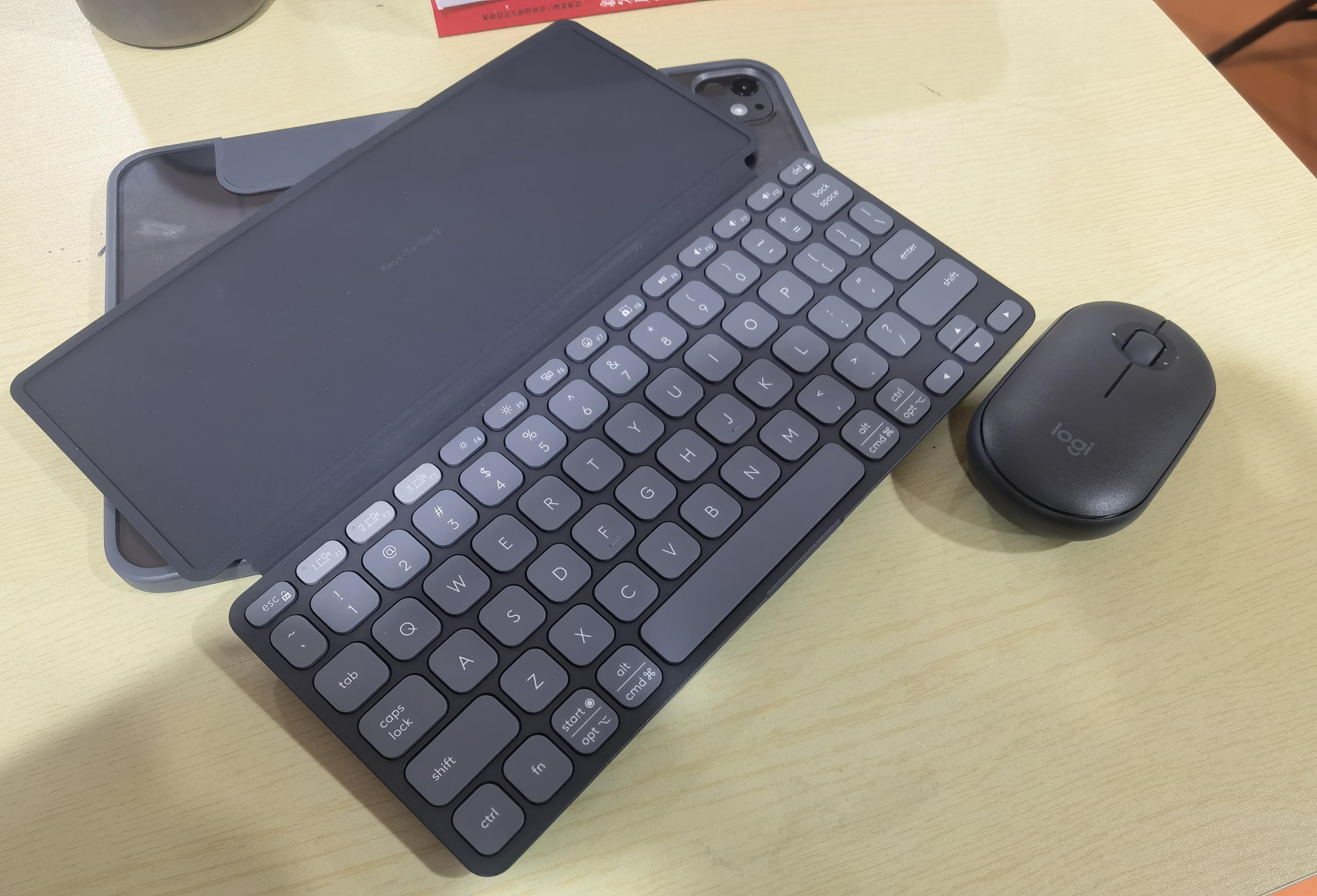Why This iPad Pro M4 Keyboard Case Beats the Magic Keyboard