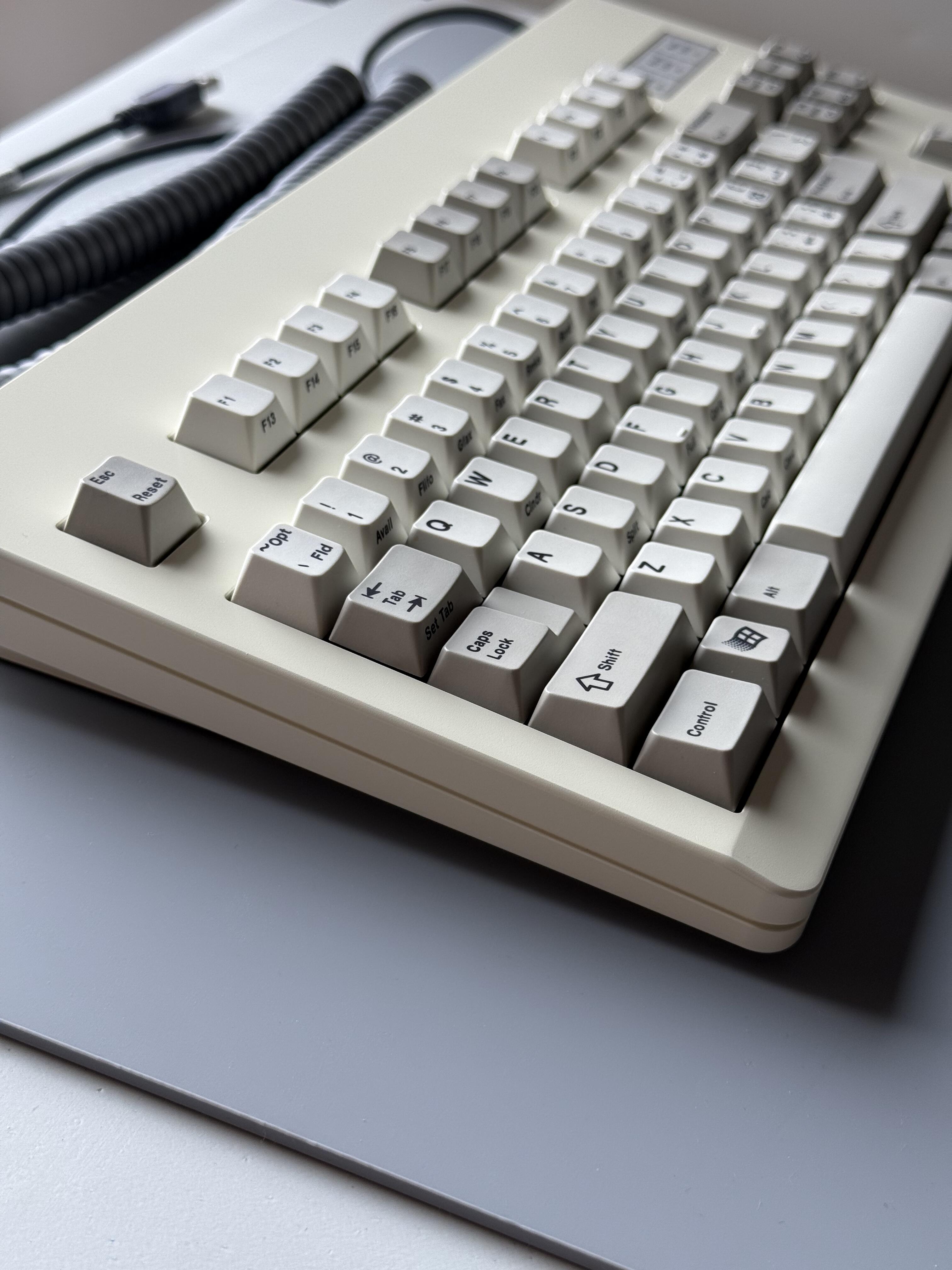 Jer80 & Jer Pad Retro-Style Aluminum Alloy Keyboards Review