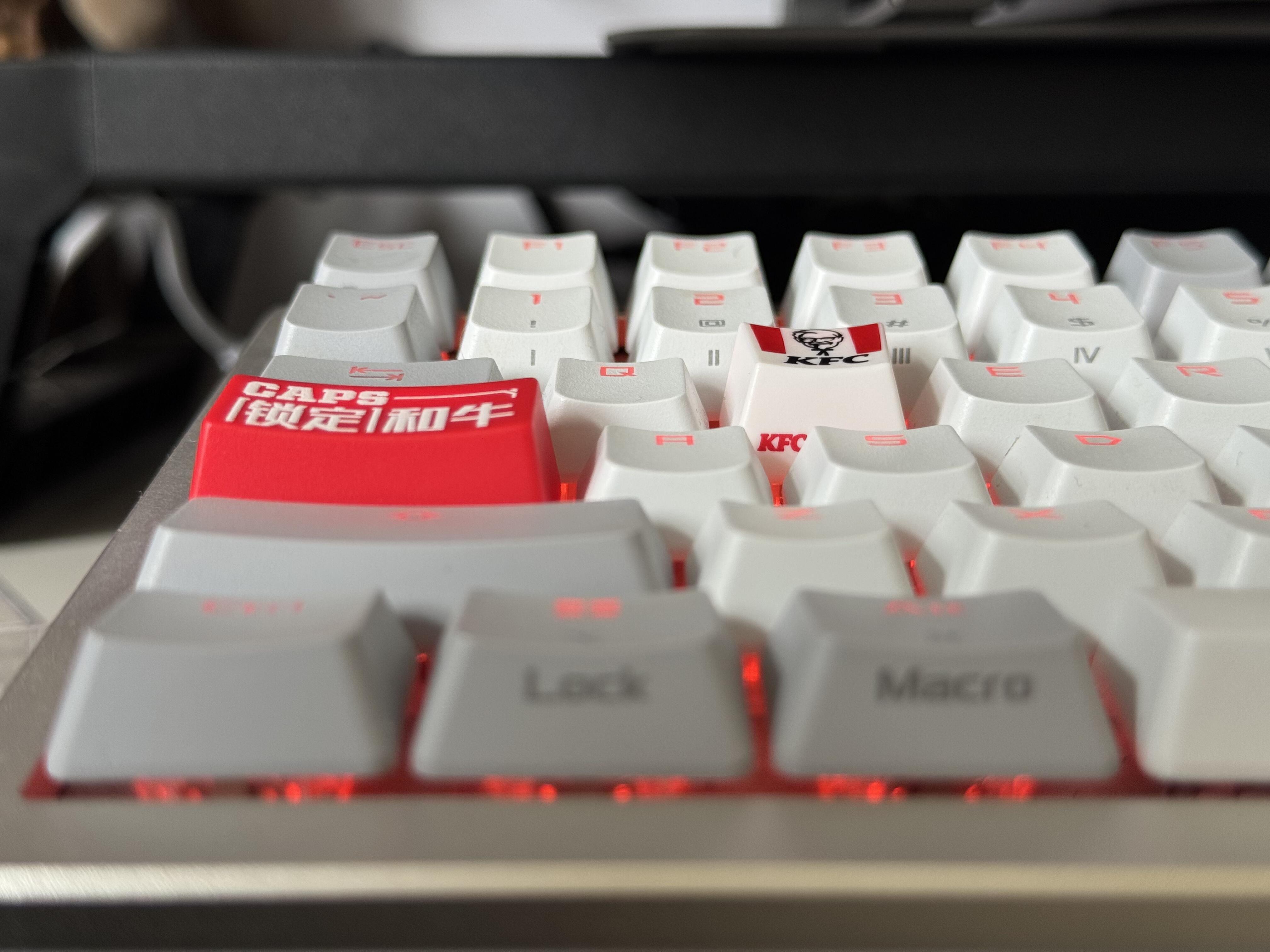 KFC Keycaps Compatibility Issues with ROG Keyboards: Installation and Height Concerns