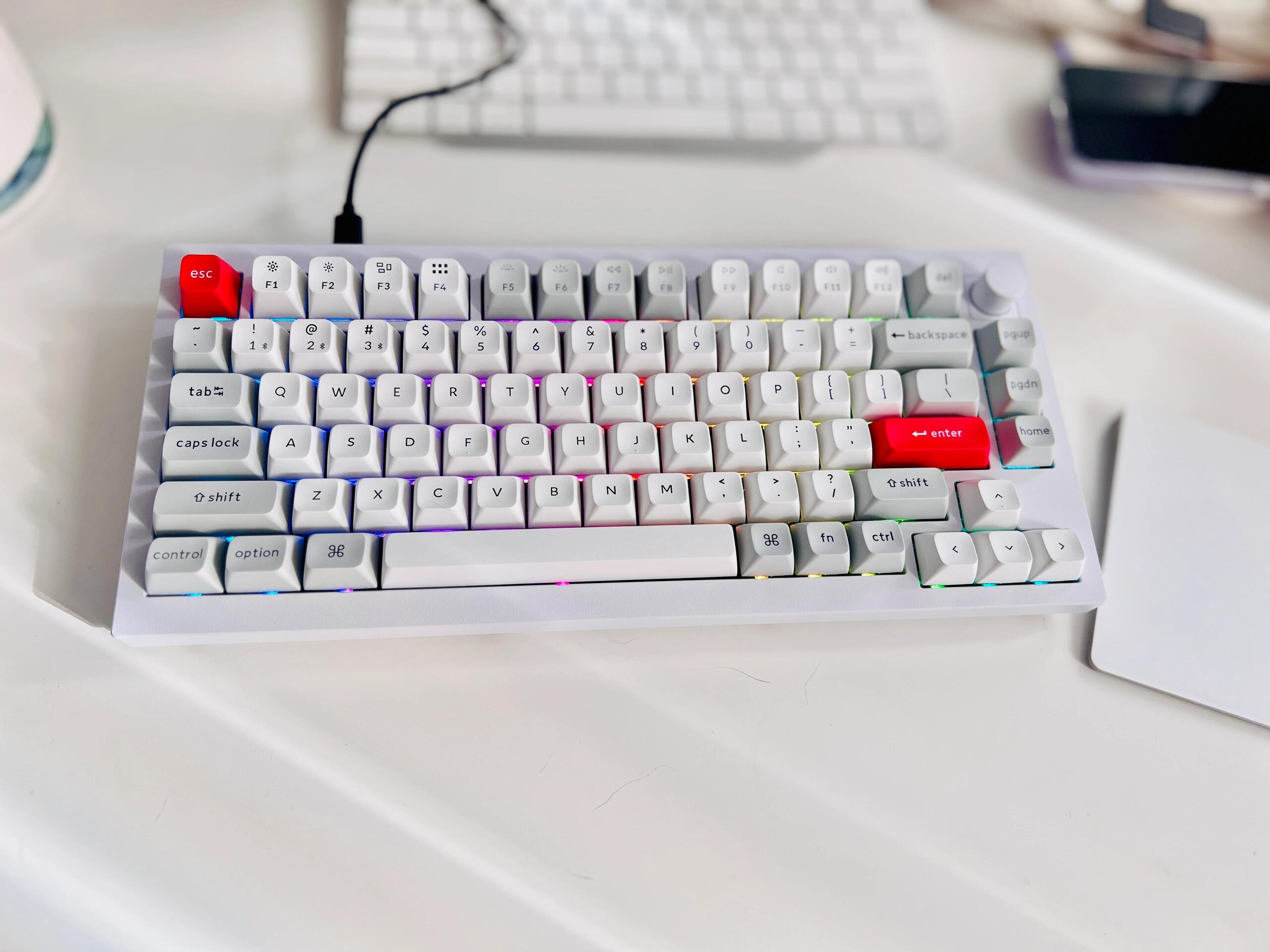Keychron Q1 Pro Bluetooth Brown Key Review: Premium Mechanical Keyboard for Home Office
