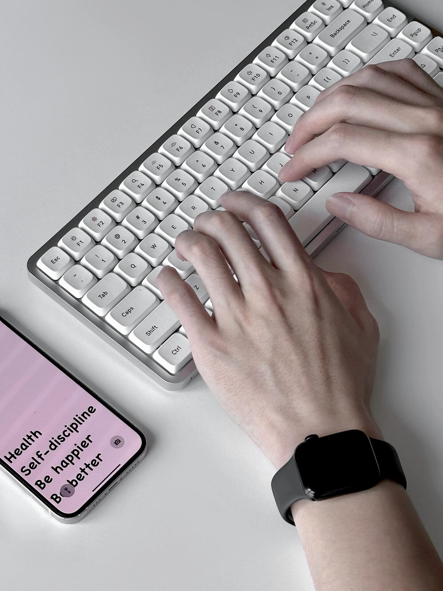 Lofree Low-Profile Keyboard Review: The Perfect iPad Companion