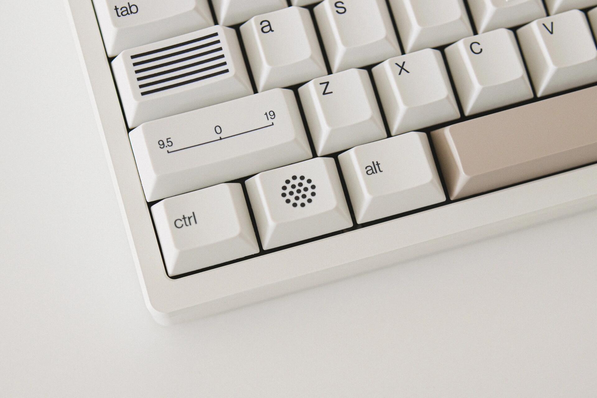 RAINY 75 Review: A Beginner’s Experience with Custom Keyboards