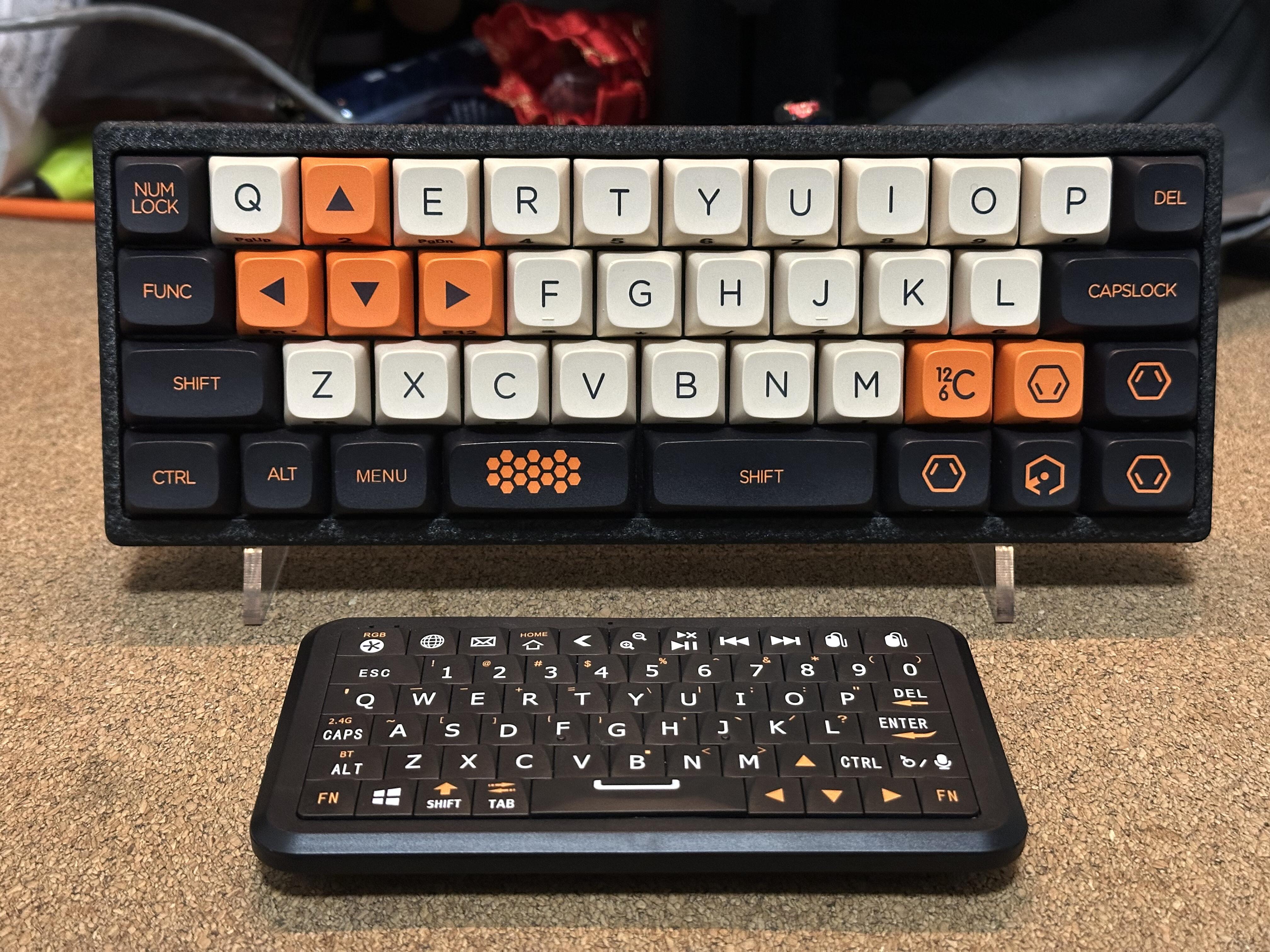 Palm-sized Wireless Bluetooth Dual-mode Mini Keyboard: Comprehensive Review & Features