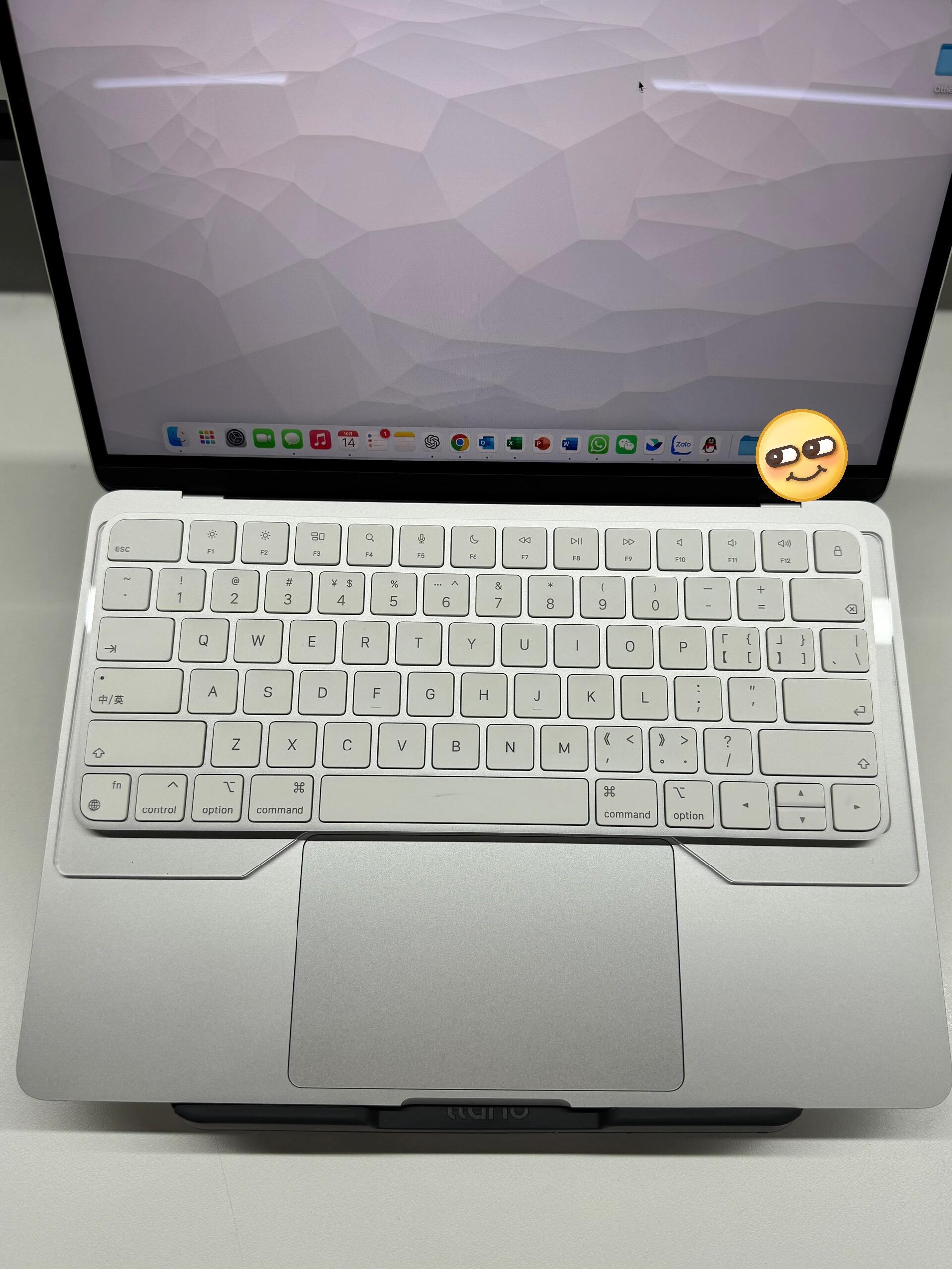 Why I Switched from the Built-in Mac Keyboard to an External Keyboard