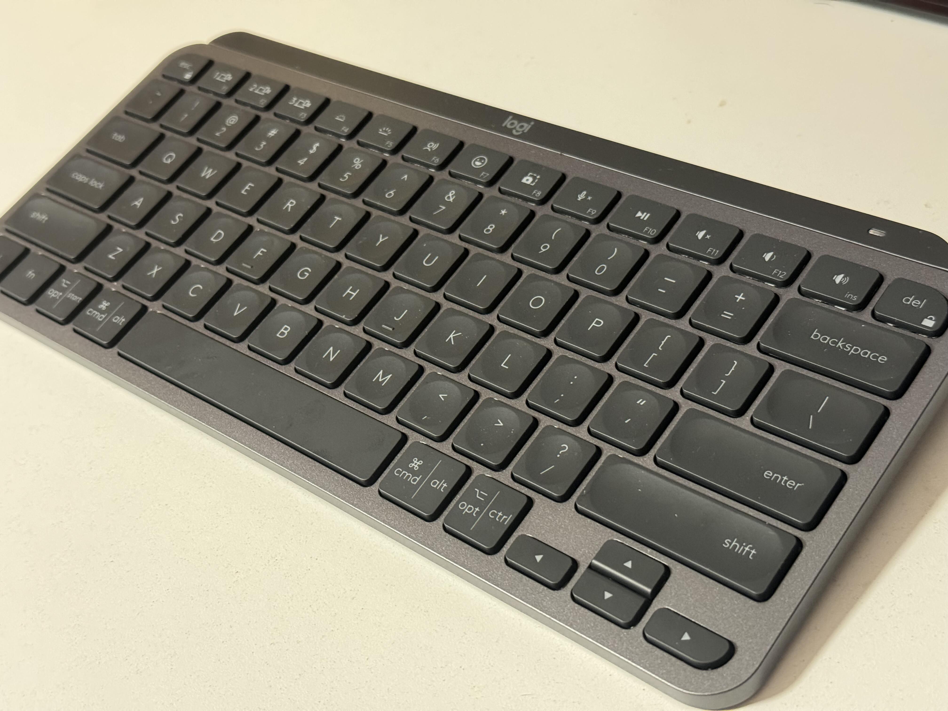 Logitech Mechanical Keyboards: A Solution for Tenosynovitis Relief