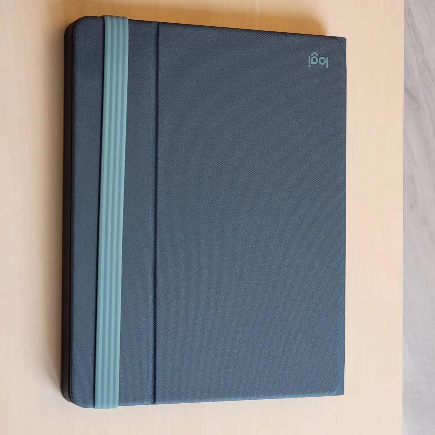 Logitech CASA POP UP Review: Portable Desk Worth Buying for Mobile Work and Students