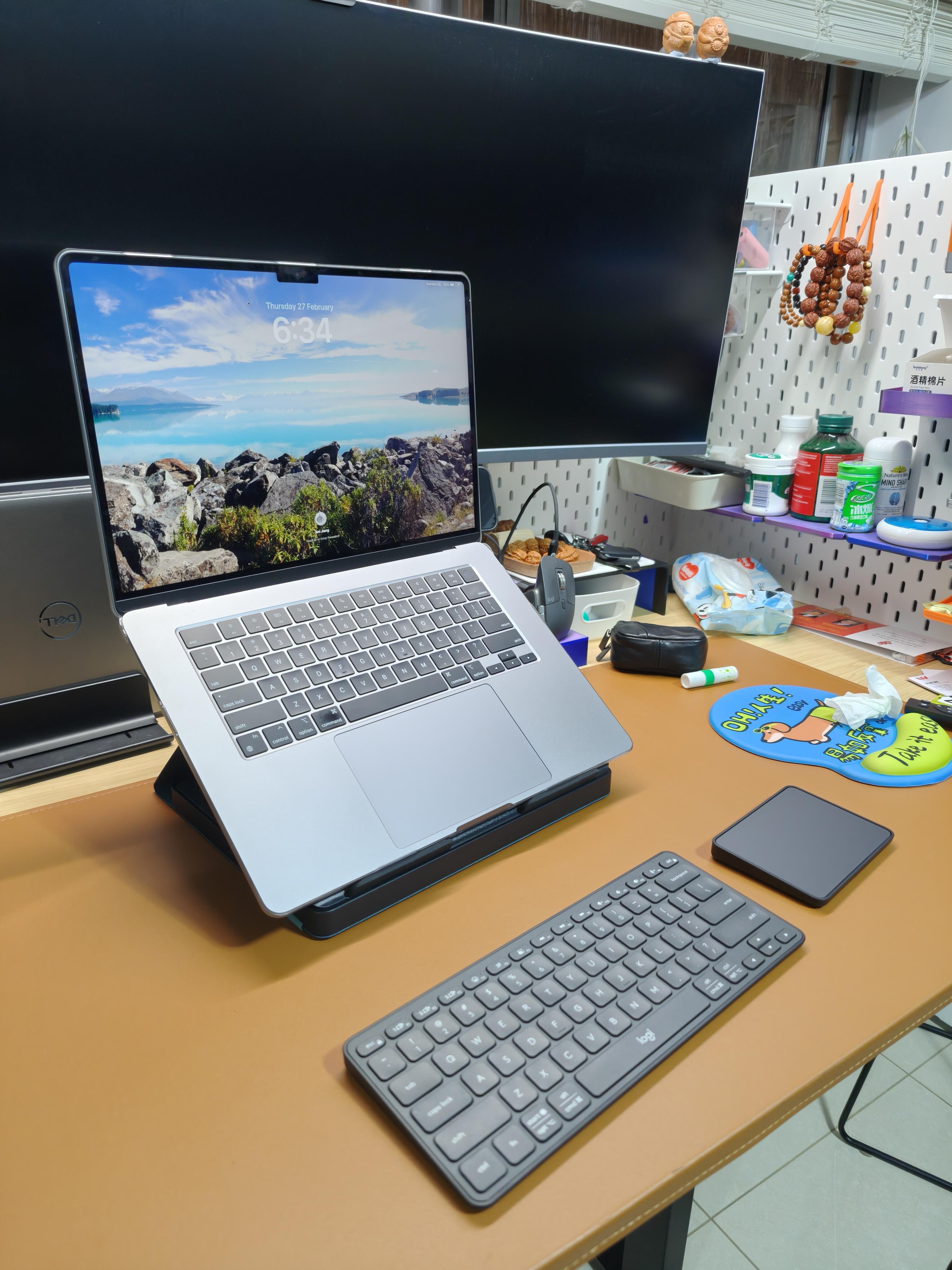 Logitech CASA POP UP Unboxing: Keyboard & Touchpad Combo Review