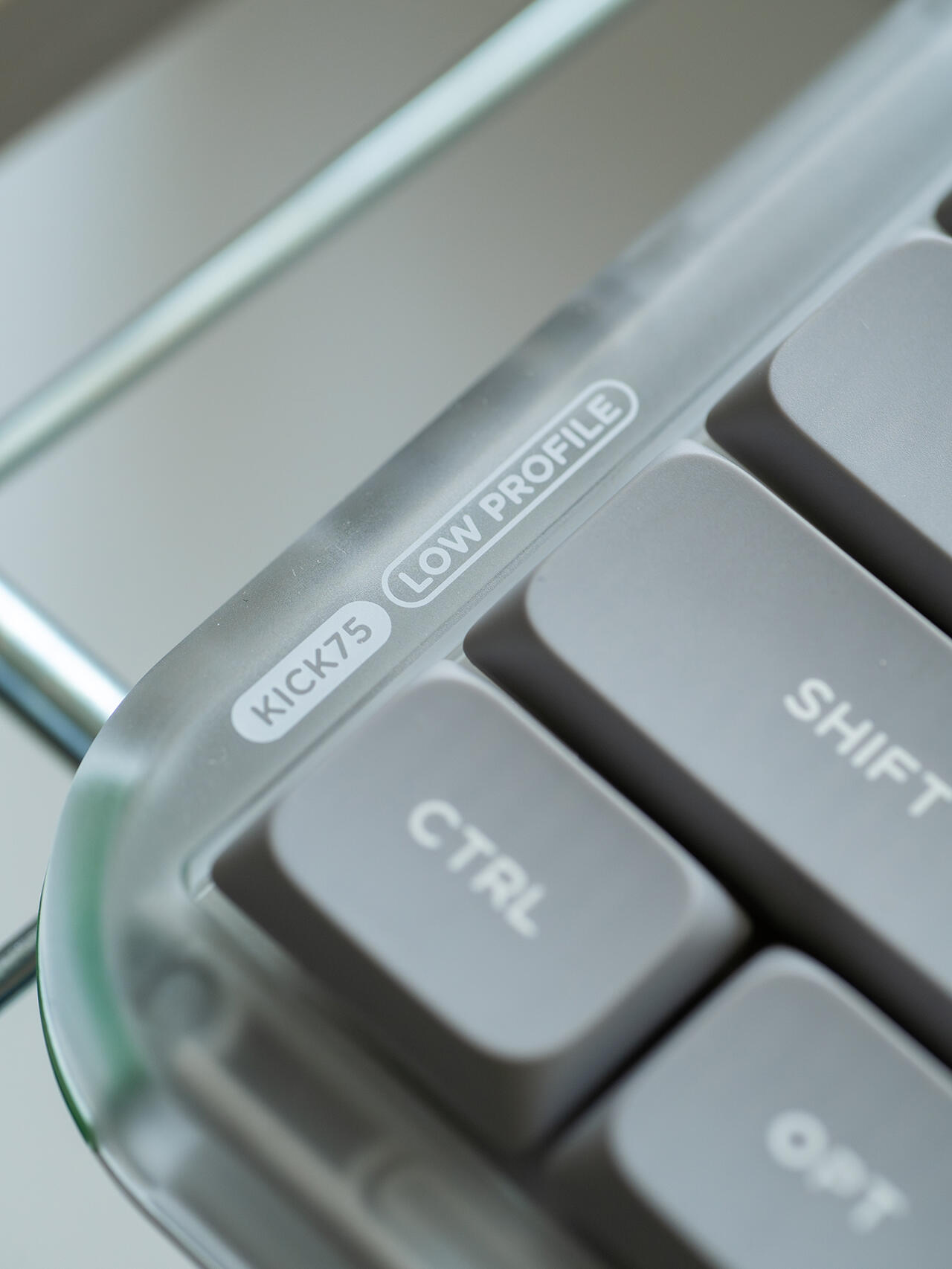 NuPhy Kick75 Review: Innovative Design and Customizable Low-Profile Keyboard