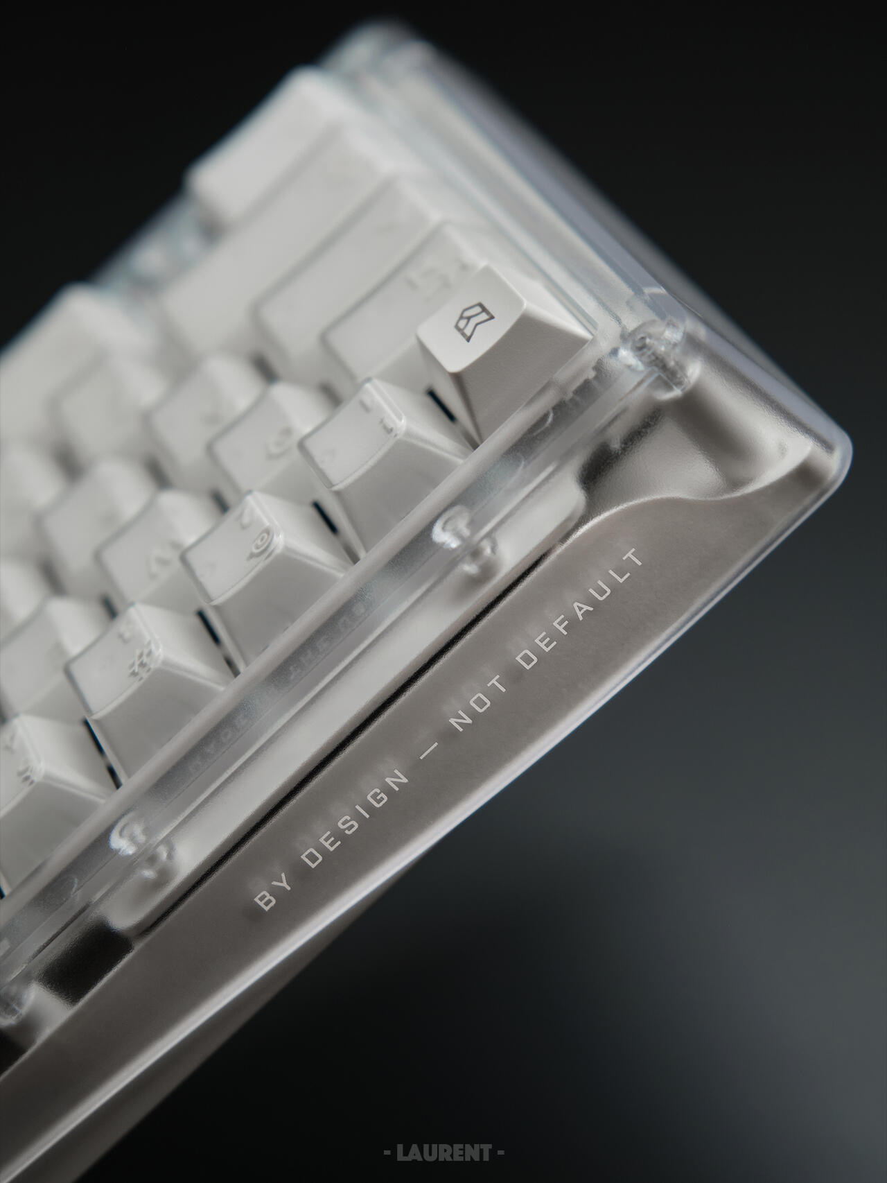 Bauer Lite × X-RAY Edition Review: Transparent Tech Design by OMNITYPE and Mod Musings Studio