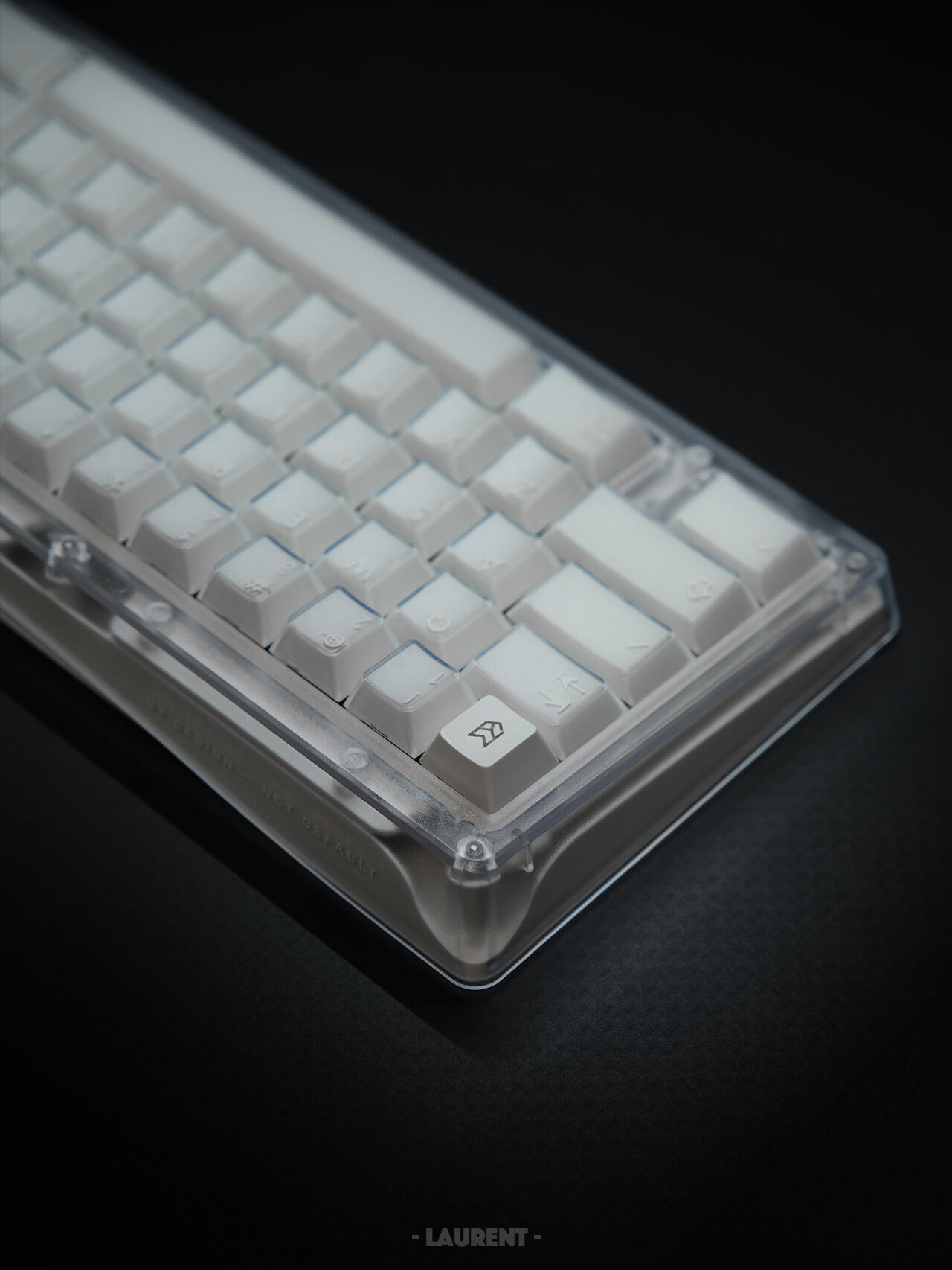 Bauer Lite × X-RAY Edition Review: Transparent Tech Design by OMNITYPE and Mod Musings Studio