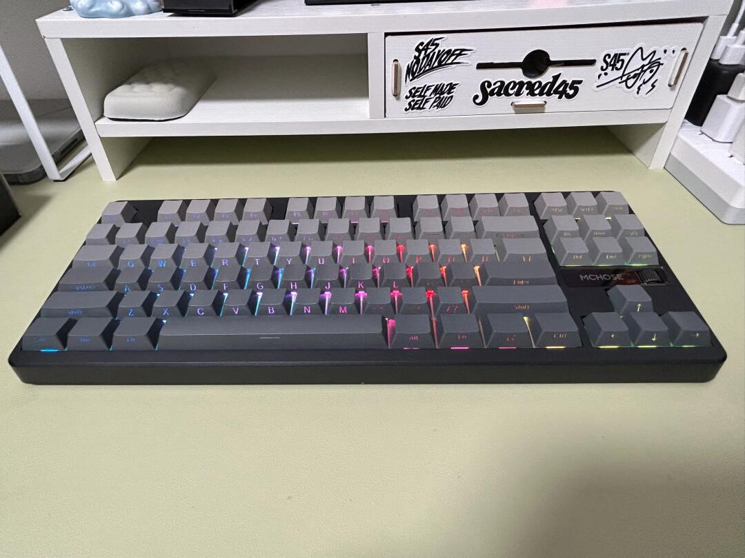 MechKeys G87 Mechanical Keyboard Review: Budget King or Overhyped?
