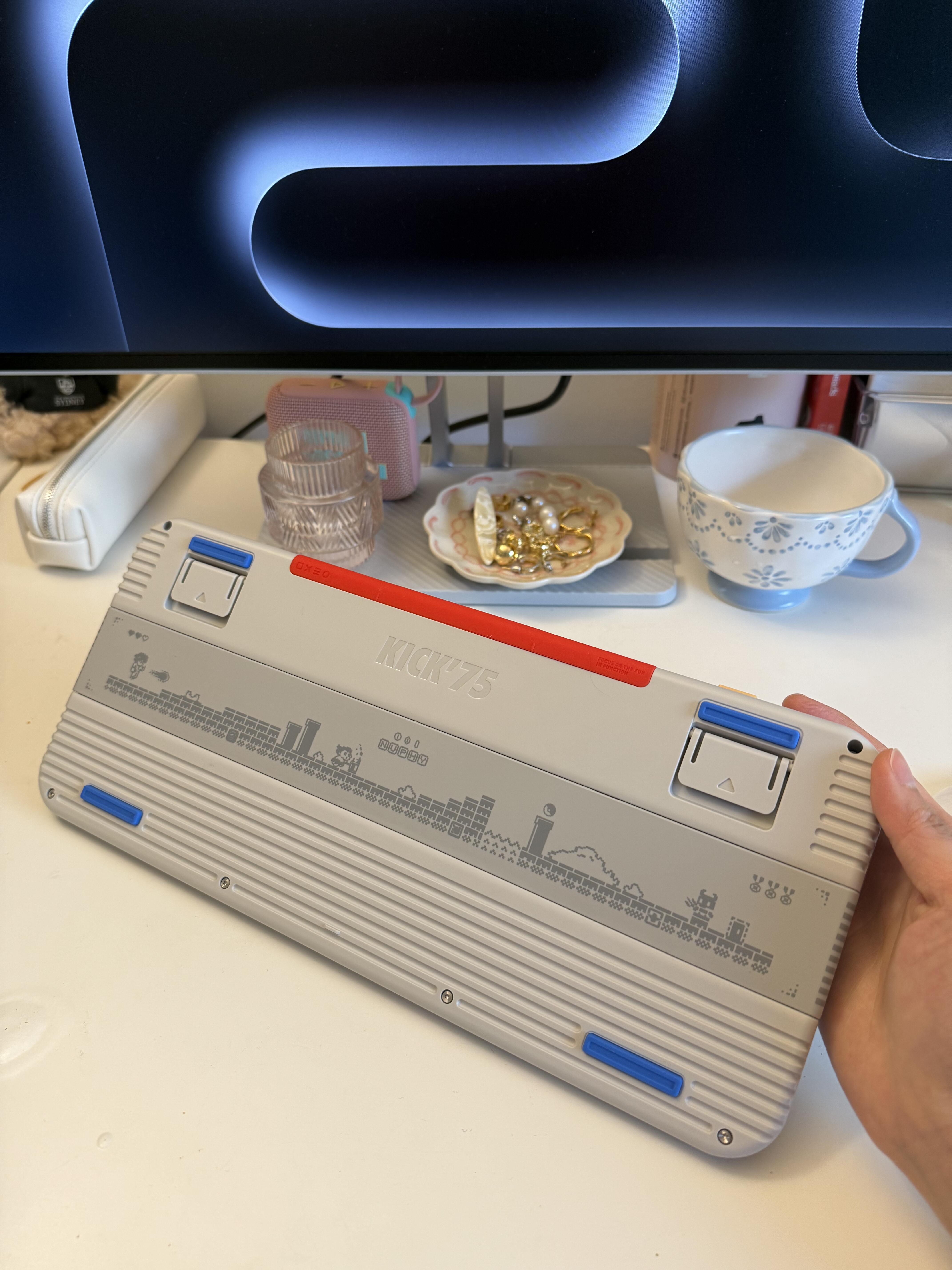 Nuphy Kick75 Transparent Keyboard Review: Why It’s Worth Buying